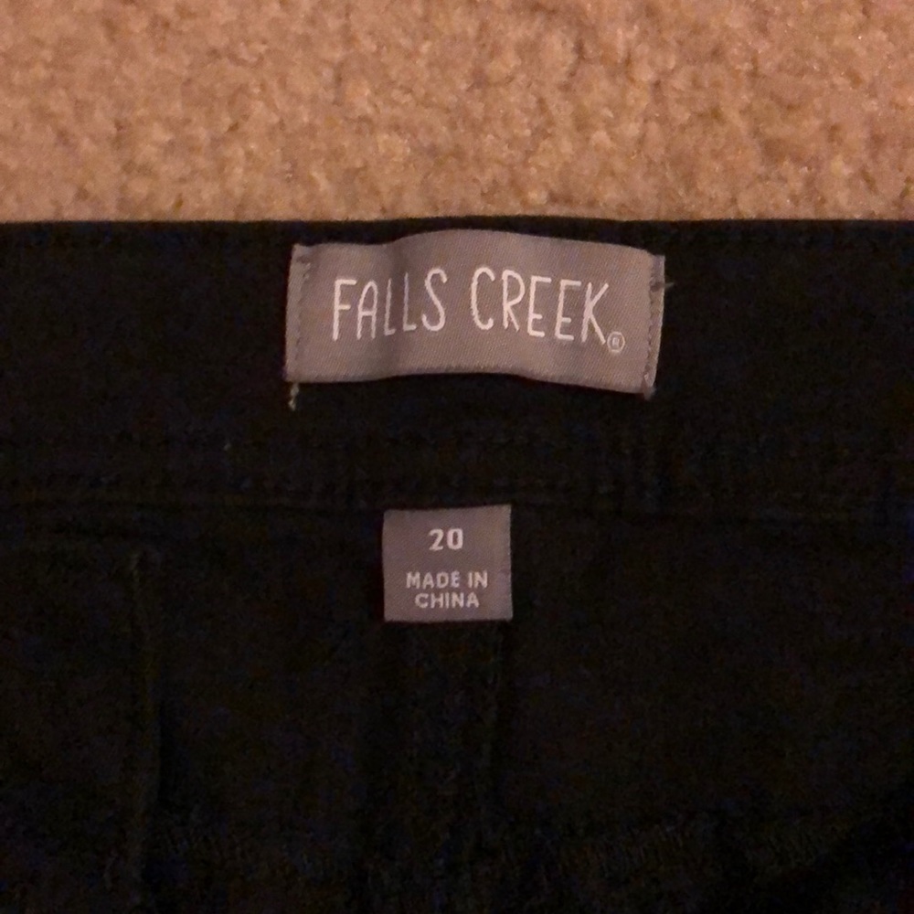 FALLS CREEK PLUS SIZE 20 6” INSEAM SHORTS NWT!!! - Picture 4 of 6